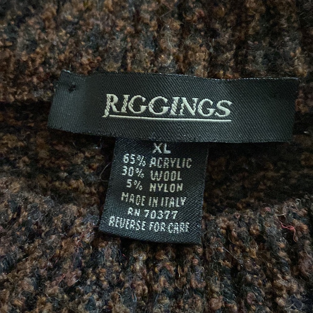 Size XL sweater by Riggings - Picture 4 of 4